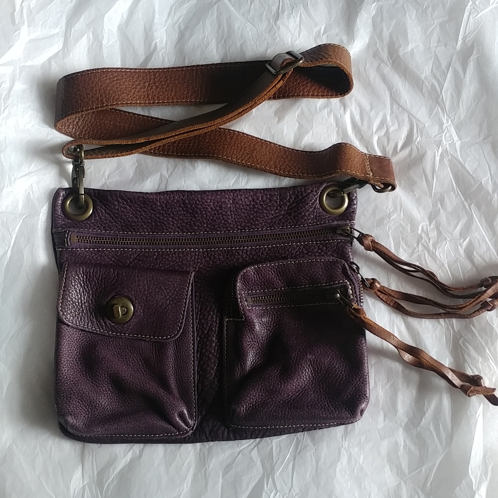 Roots Village bag